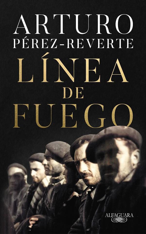 Línea de fuego | 9788420454665 | Pérez-Reverte, Arturo | Librería online de Figueres / Empordà