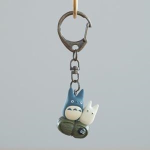 TOTORO MEDIANO Y PEQUEÑO LLAVERO MI VECINO TOTORO STUDIO GHIBLI | 4990593436576 | Librería online de Figueres / Empordà